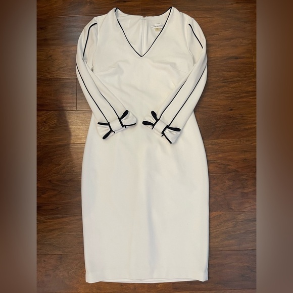 Calvin Klein White and Black Sheath Dress Size 4 - Picture 1 of 4